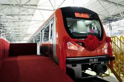 北京地铁房山线车载乘客信息系统（PIS）